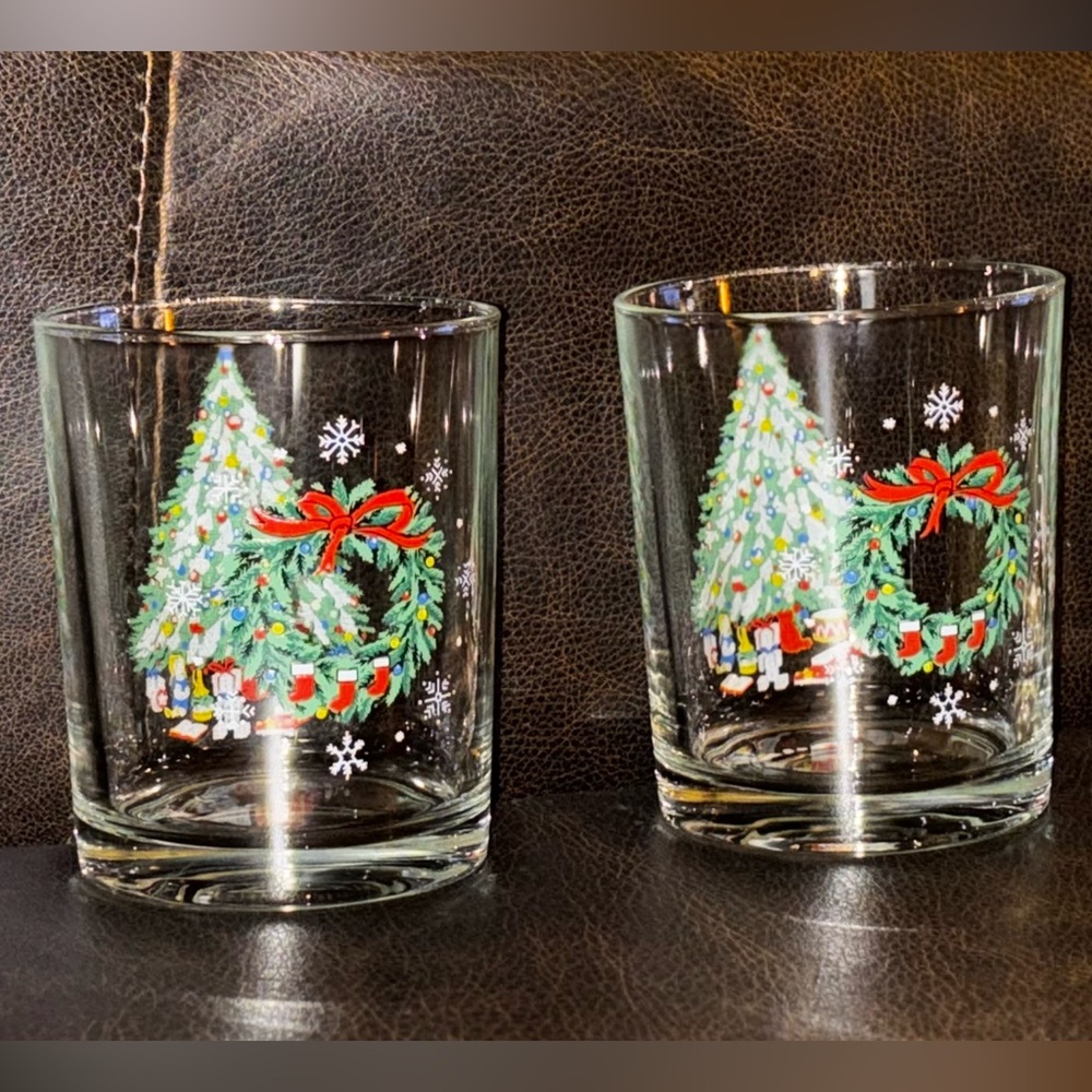 Vintage Noel Christmas Set of 4 On-The-Rocks